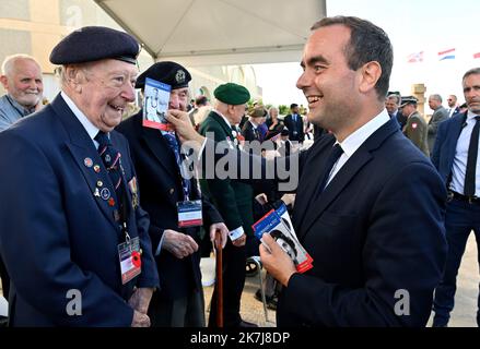 ©PHOTOPQR/OUEST FRANCE/Stéphane Geufroi ; Bernières sur mer ; 06/06/2022 ; Cérémonie internationale du 78E anniversaire du Débarquement à Bernières sur mer dans le calvados en présence du Ministre des armées Sébastien Lecornu (Foto) 78E anniversaire du Débarquement en Normandie juni 6. 2022 78. Jahrestag der Landung der Normandie in Bernieres sur mer mit dem französischen Verteidigungsminister Stockfoto