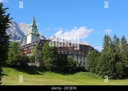 ©Pierre Teyssot/MAXPPP ; G7 Summit Deutschland 2022 . Elmau, KrÃ¼n, Deutschland am 26. Juni 2022. Schloss Elmau, wo der Gipfel bis zum 28.. Juni stattfinden wird. â© Pierre Teyssot/Maxppp Stockfoto