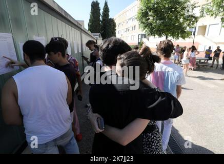 ©PHOTOPQR/NICE MATIN/Jean François Ottonello ; Menton ; 05/07/2022 ; reactions Suite aux resultats du bac 2022 au lycee Pierre et Marie Curie de Menton Frankreich , july 5. 2022 Baccalaureate examination results Stockfoto