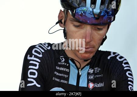 ©PHOTOPQR/L'EST REPUBLICAIN/ALEXANDRE MARCHI ; LILLE ; 06/07/2022 ; SPORT - CYCLISME - TOUR DE FRANCE 2022 - 109 EME EDITION - TDF - 5 EME ETAPE - LILLE - WALLER ARENBERG PORTE DU HENNEGAU. Lille 6 Juillet 2022. Romain BARDET. FOTO Alexandre MARCHI. 109. Tour de France, Radrennen Stockfoto