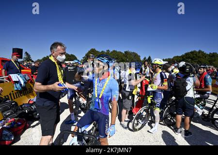 ©PHOTOPQR/L'EST REPUBLICAIN/ALEXANDRE MARCHI ; PLANCHER LES MINES ; 08/07/2022 ; SPORT - CYCLISME - TOUR DE FRANCE 2022 - 109 EME EDITION - TDF - 7 EME ETAPE - TOMBLAINE - LA SUPER PLANCHE DES BELLES FILLES - ARRIVEE. Plancher les Mines 8 juillet 2022. Les coureurs au somment de la Super Planche des Belles Filles. FOTO Alexandre MARCHI. Die Ausgabe 109. des Radrennens der Tour de France findet vom 01. Bis 24. Juli 2022 statt Stockfoto