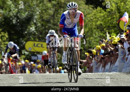 ©PHOTOPQR/L'EST REPUBLICAIN/ALEXANDRE MARCHI ; PLANCHER LES MINES ; 08/07/2022 ; SPORT - CYCLISME - TOUR DE FRANCE 2022 - 109 EME EDITION - TDF - 7 EME ETAPE - TOMBLAINE - LA SUPER PLANCHE DES BELLES FILLES - ARRIVEE. Plancher les Mines 8 juillet 2022. Thibaut PINOT. FOTO Alexandre MARCHI. Die Ausgabe 109. des Radrennens der Tour de France findet vom 01. Bis 24. Juli 2022 statt Stockfoto