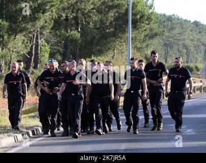 â©PHOTOPQR/Sud OUEST/Laurent Theillet ; La Teste-de-Buch ; 13/07/2022 ; incendie feu de forets Ã La teste Cazaux. La Teste le 15 juillet 2022. Foto Laurent Theillet / Sud Ouest - Feuer in Südfrankreich 15. Juli 2022 Stockfoto