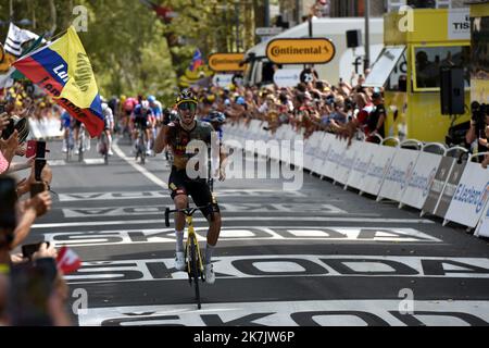 ©PHOTOPQR/LA DEPECHE DU MIDI/MARC SALVET ; CAHORS ; 22/07/2022 ; - DDM MARC SALVET - VICTOIRE DE CHRISTOPHE LAPORTE A CAHORS die diesjährige Tour de France findet vom 01. Bis 24. Juli 2022 statt Stockfoto