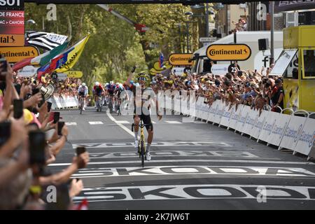 ©PHOTOPQR/LA DEPECHE DU MIDI/MARC SALVET ; CAHORS ; 22/07/2022 ; - DDM MARC SALVET - CHRISTOPHE LAPORTE GAGNE A CAHORS die diesjährige Tour de France findet vom 01. Bis 24. Juli 2022 statt Stockfoto