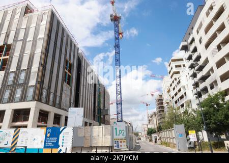 ©PHOTOPQR/LE PARISIEN/Ph Lavieille ; SAINT OUEN ; 01/08/2022 ; Illustration du chantier du Village des athlètes pour les Jeux Olympiques de 2024 implanté sur les communes de Saint Ouen et St Denis. - Saint Ouen, Frankreich, august 1. 2022, Standort des Athleten-Dorfes für die Olympischen Spiele 2024 in den Gemeinden Saint Ouen und St Denis. Stockfoto