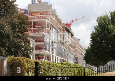 ©PHOTOPQR/LE PARISIEN/Ph Lavieille ; SAINT OUEN ; 01/08/2022 ; Illustration du chantier du Village des athlètes pour les Jeux Olympiques de 2024 implanté sur les communes de Saint Ouen et St Denis. - Saint Ouen, Frankreich, august 1. 2022, Standort des Athleten-Dorfes für die Olympischen Spiele 2024 in den Gemeinden Saint Ouen und St Denis. Stockfoto