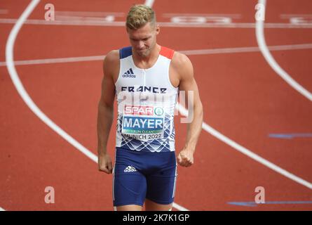 ©Laurent Lairys/MAXPPP - Kevin Mayer von Frankreich Männer-Zehnkampf 100m während der Leichtathletik-Europameisterschaften 2022 am 15. August 2022 in München, Deutschland - Foto Laurent Lairys / MAXPPP Stockfoto