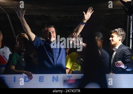 ©PHOTOPQR/OUEST FRANCE/Franck Dubray ; Belo Horizonte ; 24/08/2022 ; Reportage au Brésil avant les élections présidentielles qui auront lieu en Octobre. Meeting du président Jair Bolsonaro dans la ville de Belo Horizonte?(Foto Franck Dubray) - Belo Horizonte, Brasilien, august 24. 2022 Treffen von Jair-Bolsonaro, das sich für die Präsidentschaftswahlen im oktober stellt Stockfoto