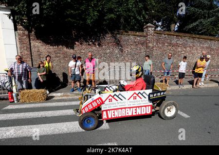 ©PHOTOPQR/VOIX DU Nord/Ludovic Maillard ; 27/08/2022 ; Isbergue le 27.08.2022, 1er course de caisses a savon a isbergue . LA VOIX DU Nord / FOTO LUDOVIC MAILLARD Isbergue am 27.08.2022., 1. Speckkastenrennen in der Isbergue in Nordfrankreich Stockfoto