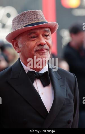 ©Pierre Teyssot/MAXPPP ; Gäste auf dem Roten Teppich des Eröffnungstages des Internationalen Filmfestivals Venedig 79. am 31. August 2022 im Lido di Venezia in Venedig, Italien. Christian Louboutin Â© Pierre Teyssot / Maxppp Stockfoto