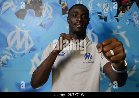 ©PHOTOPQR/LA PROVENCE/Franck Pennant ; Marseille ; 05/09/2022 ; Fußball : Championnat de France de Ligue 1 (L1) Portrait d' Eric Bailly , nouvelle rerue de l' Olympique de marseille (OM) Stockfoto