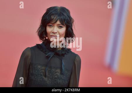 ©FRANCK CASTEL/MAXPPP - 20140003 DEAUVILLE, FRANKREICH - 06. SEPTEMBER Thandiwe Newton nimmt am Red Carpet für God's Country Premiere Teil, der im Rahmen des Deauville American Film Festival 48. am 06. September 2022 in Deauville, Frankreich, verliehen wurde. Stockfoto