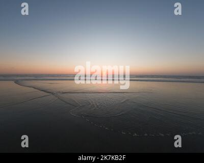 San Diego, CA, USA. 25. März 2021. Der Sonnenuntergang in San Diego, Kalifornien, am Montag, 17. Oktober 2022 (Bildquelle: © Rishi Deka/ZUMA Press Wire) Stockfoto