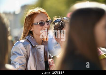 ©Franck Castel/MAXPPP - 20220009 LA ROCHELLE, FRANKREICH - SEPTEMBER 17 Chloé Jouannet nimmt am 17. September 2022 im französischen La Rochelle an der Fotoschau Teil. Stockfoto