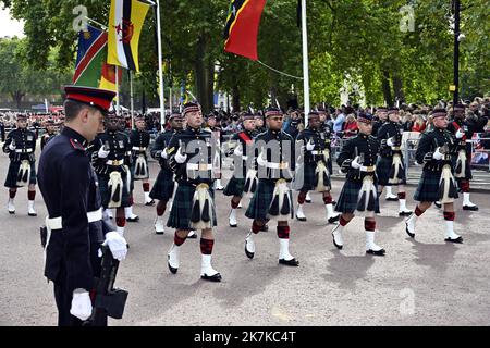 ©PHOTOPQR/L'EST REPUBLICAIN/ALEXANDRE MARCHI ; LONDRES ; 19/09/2022 ; SOCIETE - ROYAUTE - MONARCHIE BRITANNIQUE - FUNERAILLES D'EAT DE SA MAJESTE LA REINE ELISABETH II D'ANGLETERRE - DIE STAATLICHE BEERDIGUNG IHRER MAJESTÄT KÖNIGIN ELIZABETH II Londres 19 Septembre 2022. Le défilé militaire lors des funérailles d'Etat de sa majesté la reine Elisabeth II. FOTO Alexandre MARCHI. - Staatsbegräbnis von Königin Elizabeth II. 19. September 2022 London, Vereinigtes Königreich Stockfoto