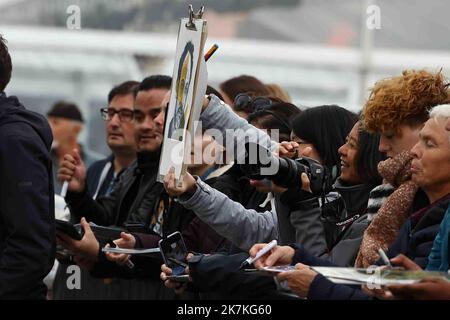 ©Francois Glories/MAXPPP - 30/09/2022 der italienische Regisseur Luca Guadagnino (Schauspieler oder andere auf seinem Hemd ?) Nimmt an der Fotocolo 'BONES AND ALL' während des Zurich Film Festival 18. im Kino Corso in Zürich Teil. September 30 2022. Stockfoto