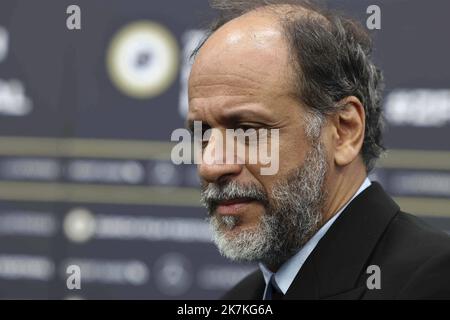 ©Francois Glories/MAXPPP - 30/09/2022 der italienische Regisseur Luca Guadagnino (Schauspieler oder andere auf seinem Hemd ?) Nimmt an der Fotocolo 'BONES AND ALL' während des Zurich Film Festival 18. im Kino Corso in Zürich Teil. September 30 2022. Stockfoto