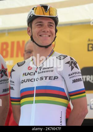 ©Laurent Lairys/MAXPPP - Remco Evenepoel vom Quick Step Alpha Vinyl Team beim Binche - Chimay - Binche 2022, Memorial Frank Vandenbrouck Radrennen am 4. Oktober 2022 in Binche, Belgien - Foto Laurent Lairys / MAXPPP Stockfoto