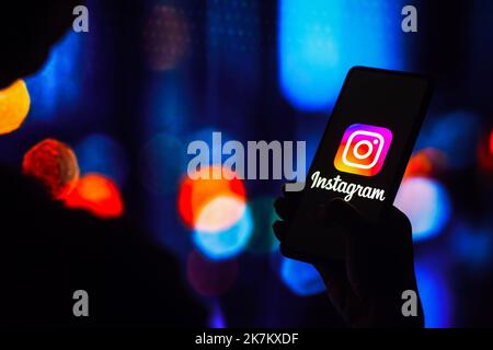 Brasilien. 17. Oktober 2022. In dieser Abbildung wird das Instagram-Logo auf einem Smartphone-Bildschirm angezeigt. Kredit: SOPA Images Limited/Alamy Live Nachrichten Stockfoto