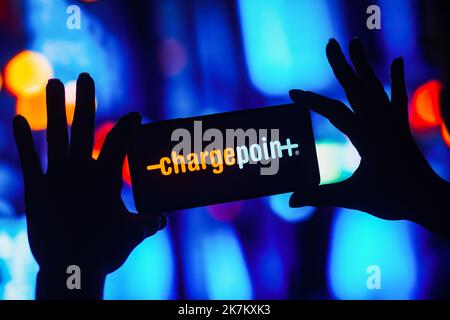 Brasilien. 17. Oktober 2022. In dieser Abbildung wird das ChargePoint-Logo auf einem Smartphone-Bildschirm angezeigt. (Foto von Rafael Henrique/SOPA Images/Sipa USA) Quelle: SIPA USA/Alamy Live News Stockfoto