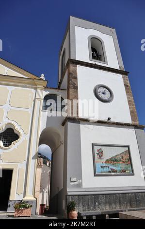 Praiano - Campanile della Chiesa di San Luca Evangelista dal sagrato Stockfoto