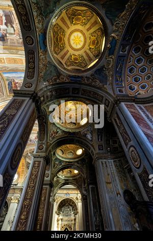 Stiftskirche San Giovanni Battista, Parasio, Altstadt von Imperia, Stadtteil von Porto Maurizio. Provinz Imperia, Region Ligurien. Italien. Stockfoto