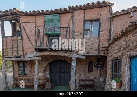 Das Territorio Artlanza Museum einer echten Altstadt in Spanien. Stockfoto