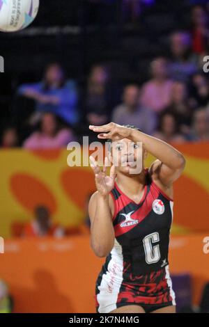 Janeisha CASSIMY von Trinidad & Tobago im Frauen-Netball zwischen Barbados und Trinidad & Tobago bei den Commonwealth-Spielen 2022 im NEC, Birmingham. Stockfoto