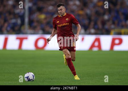 Genua, Italien. 17. Oktober 2022. Stephan El Shaarawy von AS Roma während des Serie-A-Spiels bei Luigi Ferraris, Genua. Bildnachweis sollte lauten: Jonathan Moscrop/Sportimage Kredit: Sportimage/Alamy Live News Stockfoto