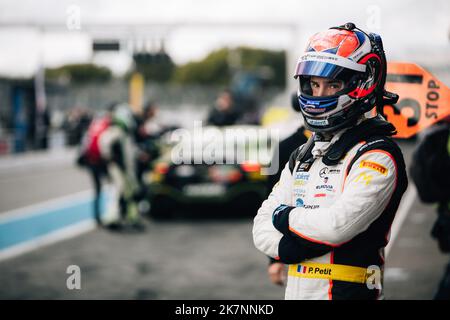 PETIT Paul, CD Sport, Mercedes-AMG GT4, Porträt während des Laufs 6. des Championnat de France FFSA GT 2022, vom 14. Bis 16. Oktober auf dem Circuit Paul Ricard in Le Castellet, Frankreich - Foto Thomas Fenêtre / DPPI Stockfoto