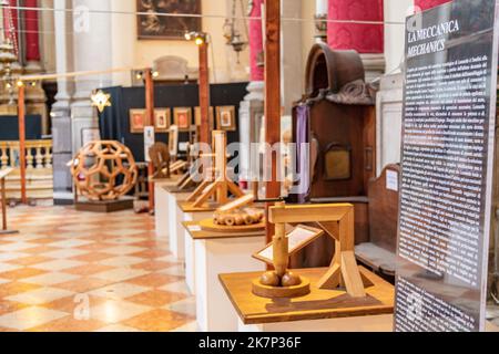 Eine Ausstellung der Erfindungen von Leonardo da Vinci im Da Vinci Museum in Venedig, Italien Stockfoto