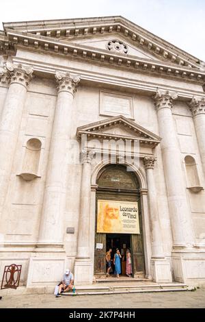 Der Eingang zum Leonardo da Vinci Museum in Venedig, Italien Stockfoto