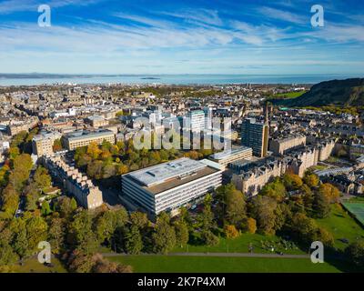 Luftaufnahme des Campus der Universität Edinburgh, Edinburgh, Schottland, Großbritannien Stockfoto