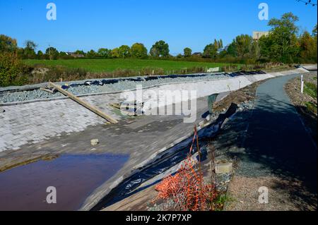 Bauarbeiten für die Sanierung des Montgomery-Kanals an der Grenze zwischen England und Wales in Shropshire. Stockfoto