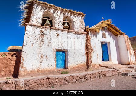 Kapelle in El Tatio Machuca in der Atacama Wüste altiplano, Chile, Südamerika Stockfoto