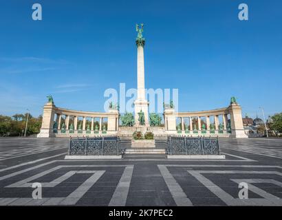 Millennium Monument am Heldenplatz - Budapest, Ungarn Stockfoto