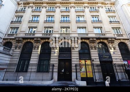 La Grande Comedie ist ein Konzertsaal in der Rue de Clichy, nördlich von Paris. Stockfoto