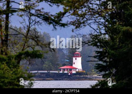 Sitka Lighthouse (Navigationsfeuer und Ferienwohnung) gebaut von Burgess Bauder - Sitka, Alaska, USA Stockfoto