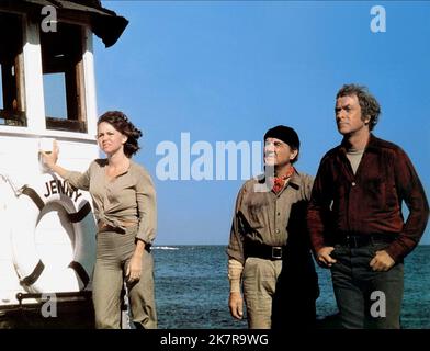 Sally Field, Karl Malden, Michael Caine Film: Beyond the Poseidon Adventure (USA 1979) Charaktere: Celeste Whitman,Wilbur Hubbard,Captain Mike Turner Regie: Irwin Allen 18 May 1979 **WARNUNG** Dieses Foto ist nur für den redaktionellen Gebrauch bestimmt und unterliegt dem Copyright von WARNER BROS. Und/oder den Fotografen, der vom Film- oder Produktionsunternehmen beauftragt wurde und nur durch Publikationen im Zusammenhang mit der Bewerbung des oben genannten Films reproduziert werden kann. Eine obligatorische Gutschrift an WARNER BROS. Ist erforderlich. Der Fotograf sollte auch bei Bekanntwerden des Fotos gutgeschrieben werden. Ohne schriftliche Genehmigung kann keine kommerzielle Nutzung gewährt werden Stockfoto