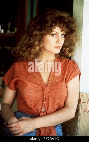 Beverly D'Angelo Film Every Way But Loose (USA 1978) Charaktere: Echo Regie: James Fargo 16. Dezember 1978 **WARNUNG** dieses Foto ist nur für redaktionelle Zwecke bestimmt und ist urheberrechtlich geschützt von WARNER BROS. Und/oder dem von der Film- oder Produktionsgesellschaft beauftragten Fotografen und dürfen nur durch Veröffentlichungen in Verbindung mit der Werbung für den oben genannten Film reproduziert werden. Eine obligatorische Gutschrift an WARNER BROS. Ist erforderlich. Der Fotograf sollte ebenfalls angerechnet werden, wenn er bekannt ist. Ohne schriftliche Genehmigung der Film Company kann keine kommerzielle Nutzung gewährt werden. Stockfoto