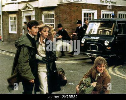 Phil Daniels & Leslie Ash Film: Quadrophenia (UK 1979) Charaktere: James Michael 'Jimmy' Cooper & Steph Regie: Franc Roddam 14 May 1979 **WARNUNG** Dieses Foto ist nur für redaktionelle Verwendung bestimmt und unterliegt dem Copyright der WHO-FILME und/oder des Fotografen, der von der Film- oder Produktionsfirma beauftragt wurde und darf nur durch Publikationen im Zusammenhang mit der Bewerbung des oben genannten Films reproduziert werden. Eine obligatorische Gutschrift für DIE FILME DER WHO ist erforderlich. Der Fotograf sollte auch bei Bekanntwerden des Fotos gutgeschrieben werden. Ohne schriftliche Genehmigung der Film Company kann keine kommerzielle Nutzung gewährt werden. Stockfoto