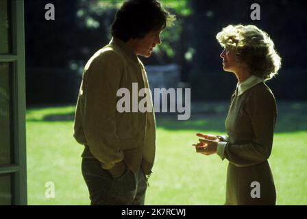 Warren Beatty & Julie Christie Film: Heaven Can Wait (1971) Charaktere: Joe Pendleton, Betty Logan Regie: Warren Beatty & Buck Henry 28 June 1978 **WARNUNG** Dieses Foto ist nur für den redaktionellen Gebrauch bestimmt und unterliegt dem Copyright von PARAMOUNT und/oder des Fotografen, der von der Film- oder Produktionsfirma beauftragt wurde.Es kann nur von Publikationen im Zusammenhang mit der Bewerbung des oben genannten Films reproduziert werden. Eine obligatorische Gutschrift an PARAMOUNT ist erforderlich. Der Fotograf sollte auch bei Bekanntwerden des Fotos gutgeschrieben werden. Ohne schriftliche Genehmigung der Film Company kann keine kommerzielle Nutzung gewährt werden. Stockfoto