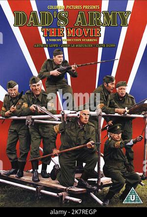 Clive Dunn, John Le Mesurier, Ian Lavender, James Beck, Arthur Lowe & Arnold Ridley Film: Dad'S Army; Dad'S Army: The Movie (UK 1971) Regie: Norman Cohen 12 March 1971 **WARNUNG** Dieses Foto ist nur für den redaktionellen Gebrauch bestimmt und unterliegt dem Copyright von COLUMBIA PICTURES und/oder des Fotografen, der von der Film- oder Produktionsfirma beauftragt wurde und darf nur von Publikationen im Zusammenhang mit der Bewerbung des oben genannten Films reproduziert werden. Eine obligatorische Gutschrift für COLUMBIA PICTURES ist erforderlich. Der Fotograf sollte auch bei Bekanntwerden des Fotos gutgeschrieben werden. Eine kommerzielle Nutzung kann ohne schriftliche Genehmigung nicht gewährt werden Stockfoto