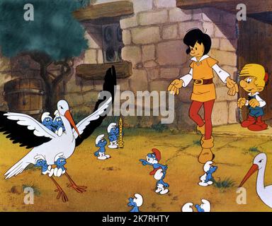 Feathers, Papa Smurf, Peewit & Johan Film: Die Schlümpfe und die Zauberflöte (Bel/FR 1976) Regie: Peyo 07 October 1976 **WARNUNG** Dieses Foto ist nur für redaktionelle Zwecke bestimmt und unterliegt dem Copyright von BELVISION und/oder des Fotografen, der von der Film- oder Produktionsfirma beauftragt wurde und darf nur von Publikationen im Zusammenhang mit der Bewerbung des oben genannten Films reproduziert werden. Eine obligatorische Gutschrift an BELVISION ist erforderlich. Der Fotograf sollte auch bei Bekanntwerden des Fotos gutgeschrieben werden. Ohne schriftliche Genehmigung der Film Company kann keine kommerzielle Nutzung gewährt werden. Stockfoto