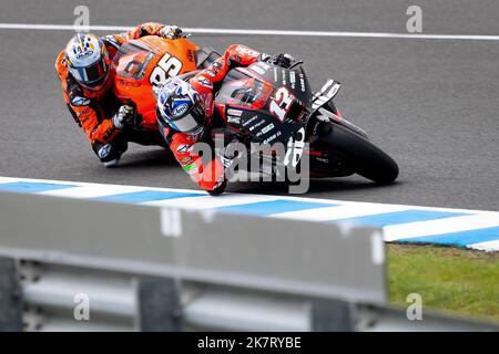 Phillip Island, Australien, 14. Oktober 2022. Maverick Vinales aus Spanien auf dem Aprilia Racing Aprilia während des MotoGP Free Practice 2 beim australischen MotoGP 2022 auf dem Phillip Island Circuit am 14. Oktober 2022 in Phillip Island, Australien. Kredit: Dave Hewison/Speed Media/Alamy Live Nachrichten Stockfoto