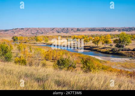 Oktober Farben entlang des Cheyenne River, South Dakota, USA Stockfoto