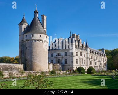 Cher-Tal, Chenonceaux (Zentralfrankreich): Das Chateau de Chenonceau, das berühmte Schloss des Loire-Tals, im Département Touraine Stockfoto