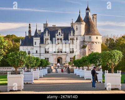 Cher-Tal, Chenonceaux (Zentralfrankreich): Das Chateau de Chenonceau, das berühmte Schloss des Loire-Tals, im Département Touraine Stockfoto