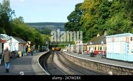 Staion-Plattformen am Grosmont Heritage Bahnhof, North Yorkshire, Großbritannien - John Gollop Stockfoto
